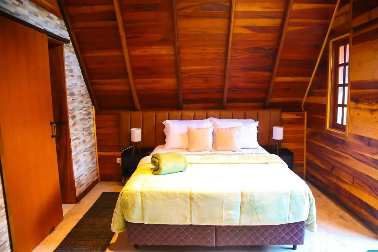 Villa Iturri Campos do Jordão Hotell